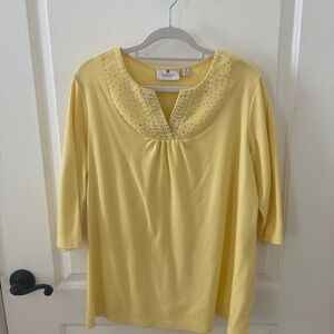 QUAKER FACTORY 1X YELLOW TOP